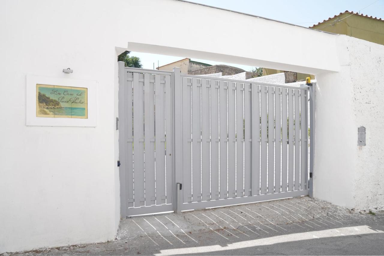 La Casa Del Pozzo Vecchio Bed & Breakfast Procida Exterior photo